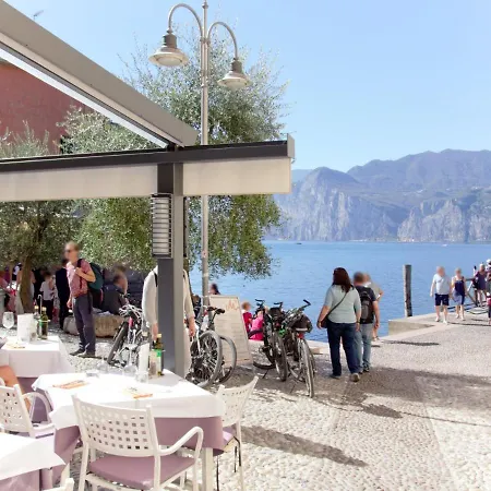 Rizzardi-3 By Interhome Apartamento Malcesine
